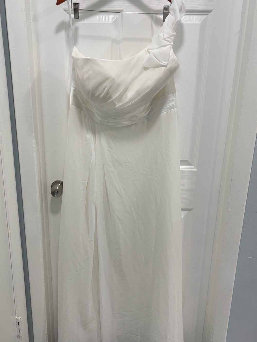 Christina Wu Ivory White One-Shoulder Chiffon Formal Gown